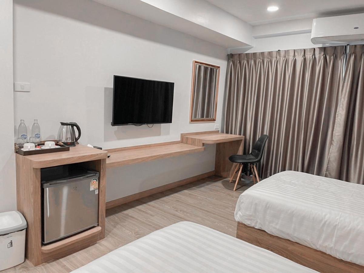 Nakara Hotel, Ubonratcsathani Kültér fotó