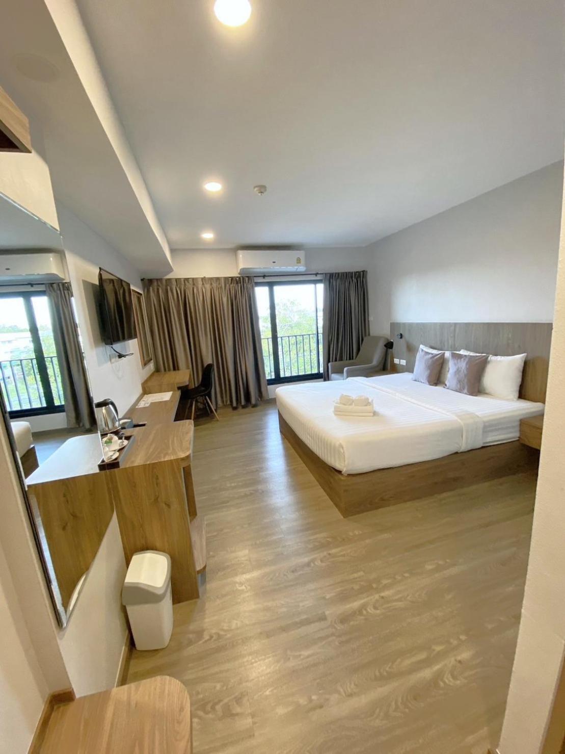 Nakara Hotel, Ubonratcsathani Kültér fotó