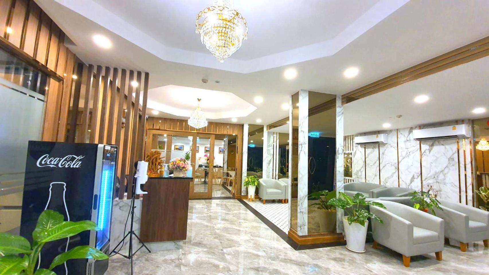 Nakara Hotel, Ubonratcsathani Kültér fotó